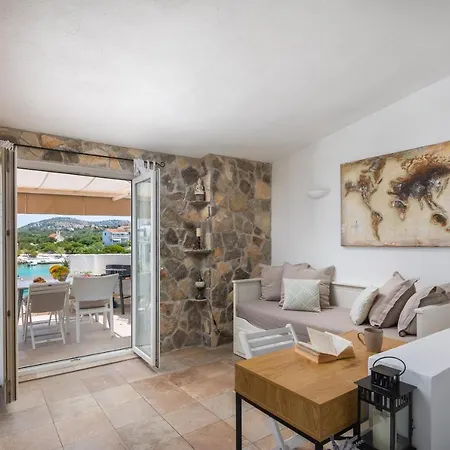 Victoria アパート *