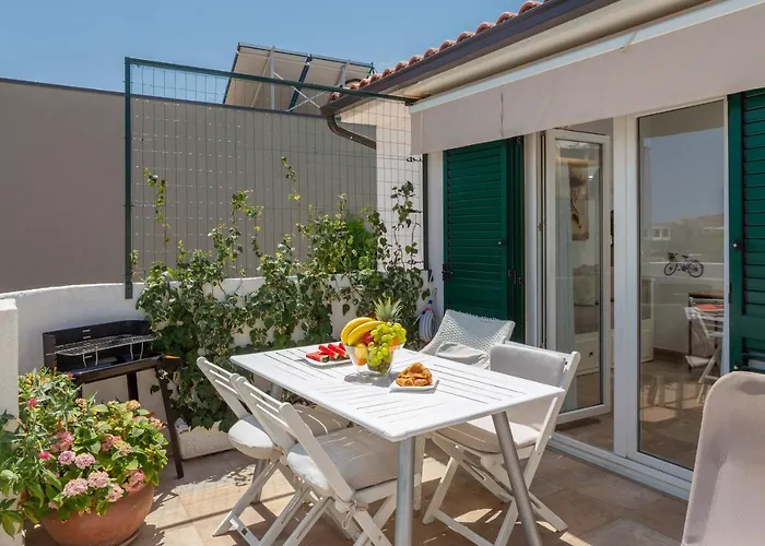 Victoria * Rogoznica (Sibenik-Knin)